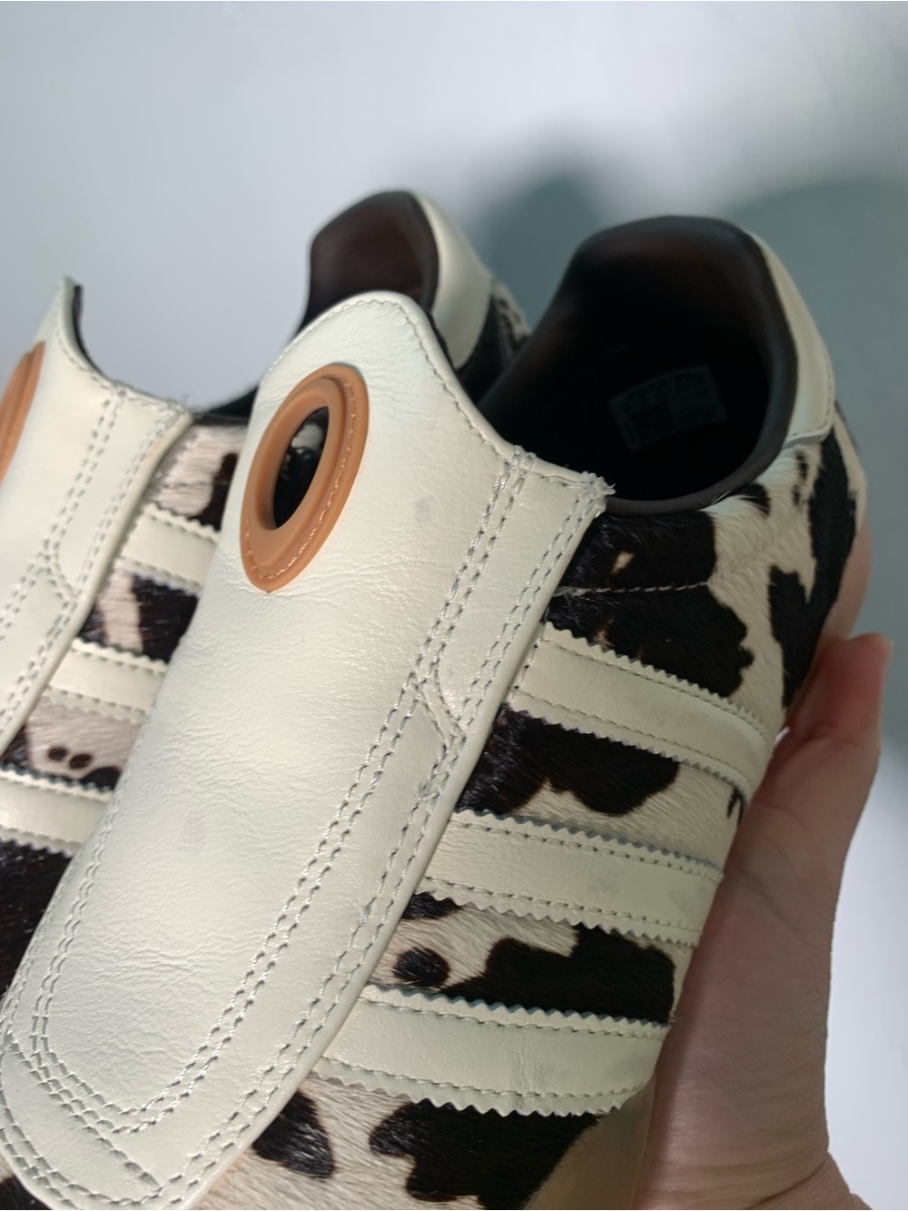 adidas Originals Taekwondo Mei sneakers in cow print real dyed cow fur size 9 - Picture 6 of 14